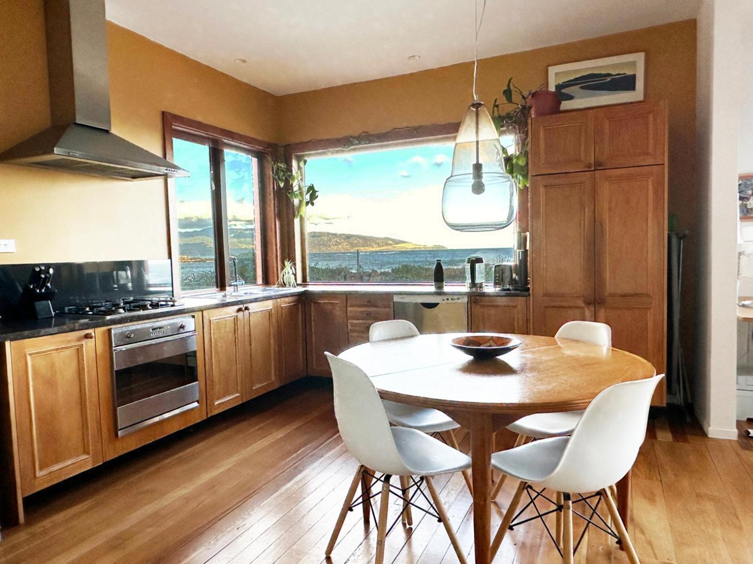 Вилла Stunning Views Ocean-Front Веллингтон Экстерьер фото